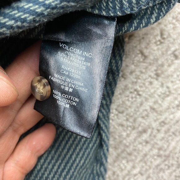 VOLCOM Shirt Men Large L Navy Blue Striped Heavy Cotton Slim Fit Button Up Polo - Picture 5 of 8